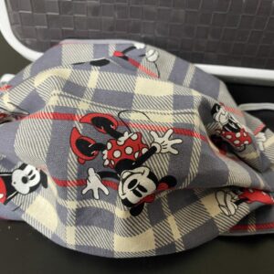 Mickey & Minnie Mouse Face Mask - a general face mask with Mickie Mouse and Minnie Mouse. #MickeyMouse #MinnieMouse