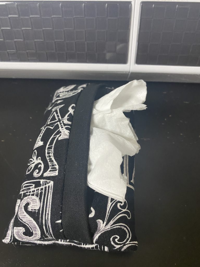 How to Sew A Handmade Pocket Tissue Holder - I show you how I make my pocket tissue holders so you can also make them too.  (How to Make A Handmade Pocket Tissue Holder)