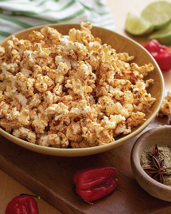 Jamaican Jerk Popcorn - A savory popcorn recipe with a Jamaican twist on it. #popcorn #jamaicanjerk #jamaicanjerkpopcorn