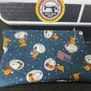 Snoopy in Space Zipper Pouch - This Zipper Pouch features the famous beagle, Snoopy in Space, the Astronaut Snoopy. With a Snoopy Zipper Pull. #Snoopy #SnoopyInSpace #AstronautSnoopy #Astronaut #Snoopy