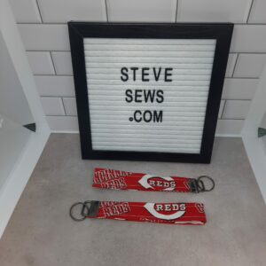 Cincinnati Reds Wrist Key Fob Keychain Lanyard